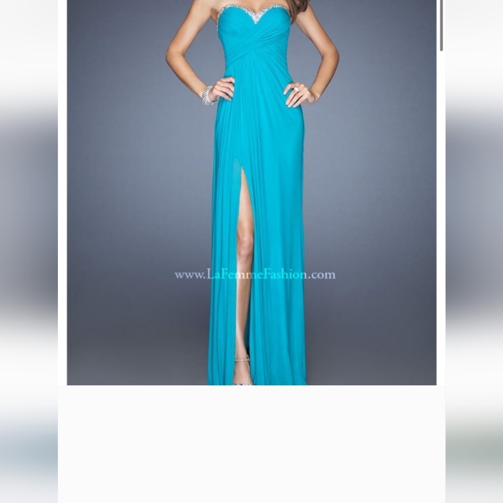 LA Femme Couture NWT Strapless prom/formal Dress